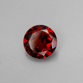 granate almandino Rojo oscuro natural de 1.24 ct, Corte Redondo, VVS-VS