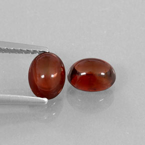 Gemas de granate almandino rojo natural de  ct, transparente, transparente / translúcido