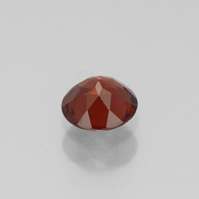 granate almandino Roja natural de 0.52 ct, Corte Redondo, VVS-VS
