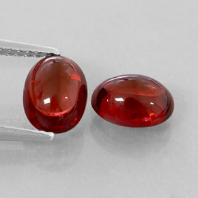 Gemas de granate almandino Rojo oscuro natural de  ct, Transparente, Transparente / Translúcido
