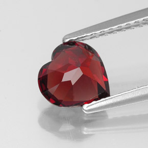 Granate almandino rojo natural de 1,33 ct, forma de corazón, VVS