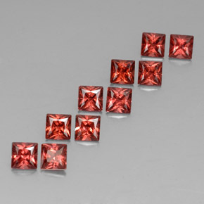 Gemas de granate almandino Rojo oscuro natural de  ct, Cuadrado, VVS-VS