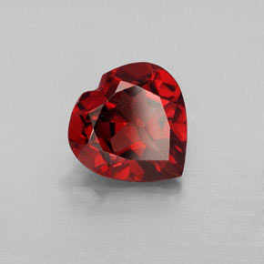 Granate almandino rojo natural de 1,55 ct, forma de corazón, VVS-VS