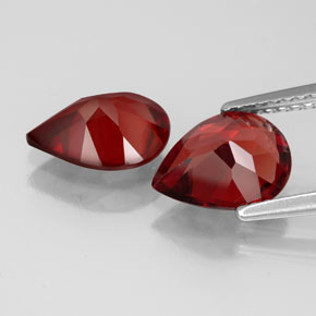 Gemas de granate almandino rojo natural de  ct, en forma de pera, VVS-VS