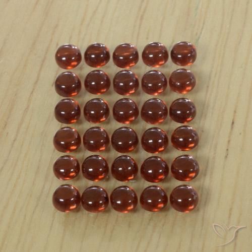 Gemas de Granate almandino Rojo escarlata natural de 5.95 ct, Redondo, Transparente