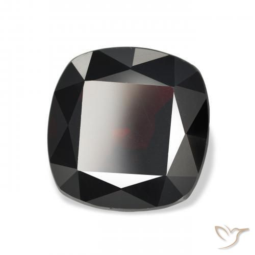 Granate almandino Rojo negruzco natural de 9.69 ct, Forma Cojín, VVS-VS