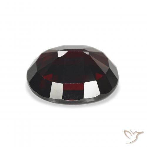 Granate almandino Rojo negruzco natural de 6.21 ct, Ovalada, VS