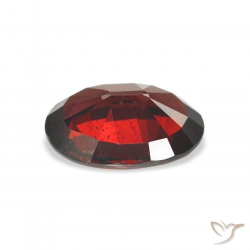 Granate almandino Rojo sangre intenso natural de 4.83 ct, Ovalada, VS