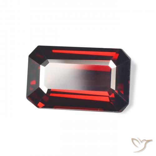 Granate almandino Rojo oscuro natural de 6.40 ct, Corte Octágono / Esmeralda, VVS-VS