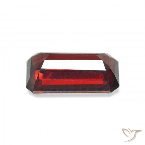 Granate almandino Rojo oscuro natural de 6.08 ct, Corte Octágono / Esmeralda, VVS-VS