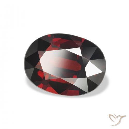 Granate almandino Rojo oscuro natural de 4.09 ct, Ovalada, VS
