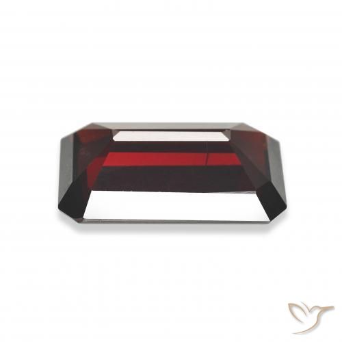 Granate almandino Rojo oscuro natural de 9.36 ct, Corte Octágono / Esmeralda, VS