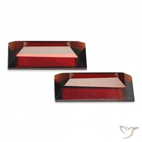 Gemas de Granate almandino Rojo oscuro natural de 3.53 ct, Corte Baguette, VVS-VS