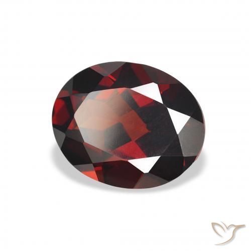 Granate almandino Rojo oscuro natural de 3.17 ct, Ovalada, VVS-VS