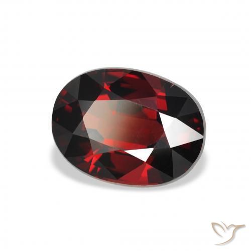 Granate almandino Rojo oscuro natural de 3.56 ct, Ovalada, VS