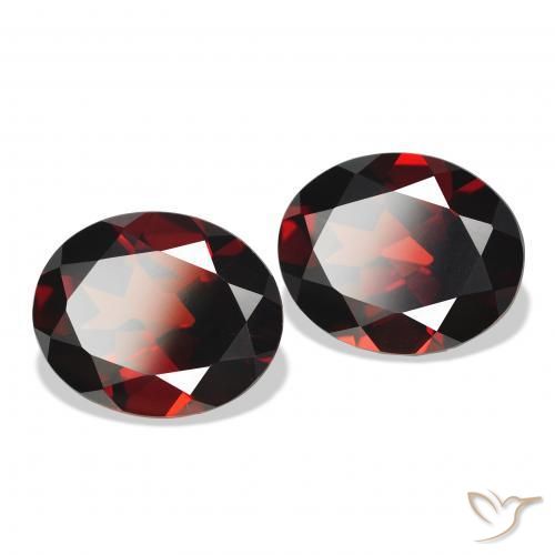 Gemas de Granate almandino Rojo oscuro natural de 7.55 ct, Ovalada, VVS-VS