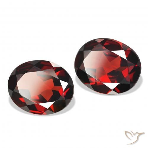 Gemas de Granate almandino Rojo oscuro natural de 7.00 ct, Ovalada, VVS-VS