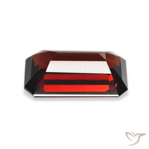 Granate almandino Rojo oscuro natural de 5.08 ct, Corte Octágono / Esmeralda, VVS-VS