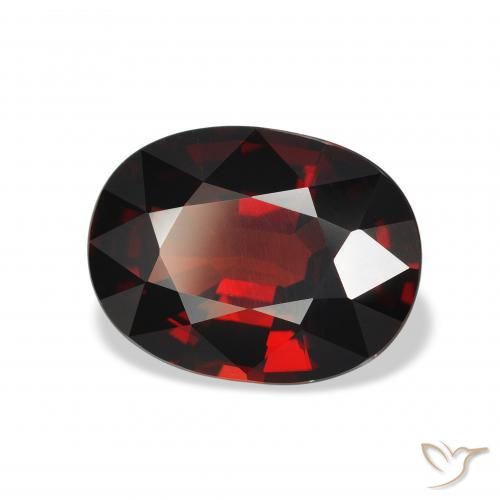 Granate almandino Rojo oscuro natural de 4.22 ct, Ovalada, VVS-VS