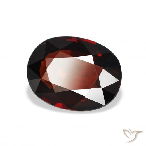Granate almandino Rojo oscuro natural de 3.63 ct, Ovalada, VS