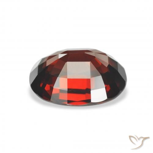 Granate almandino Rojo oscuro natural de 3.83 ct, Ovalada, VVS