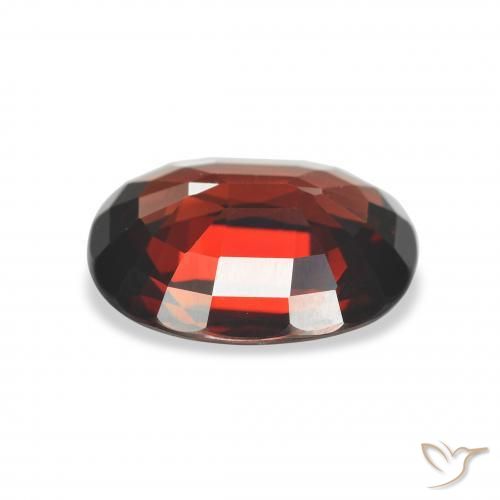 Granate almandino Rojo oscuro natural de 3.83 ct, Ovalada, VVS