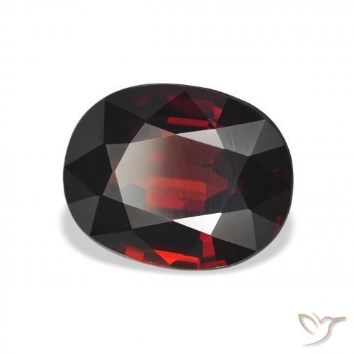 Granate almandino Rojo oscuro natural de 5.40 ct, Ovalada, VVS