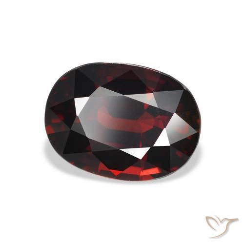 Granate almandino Rojo negruzco natural de 5.80 ct, Ovalada, VVS