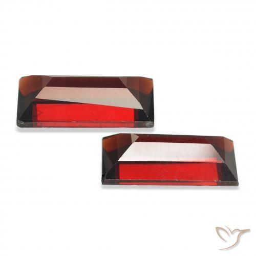 Gemas de Granate almandino Rojo oscuro natural de 3.78 ct, Corte Baguette, VVS-VS