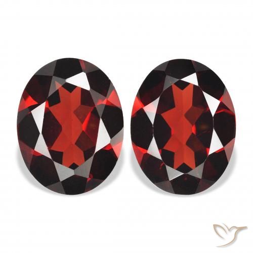 3.95ctw Natural Rojo oscuro Granate almandino, Ovalada, VVS-VS