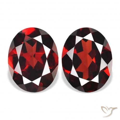 4.16ctw Natural Rojo sangre intenso Granate almandino, Ovalada, VS
