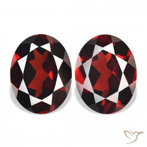 4.43ctw Natural Rojo oscuro Granate almandino, Ovalada, VS