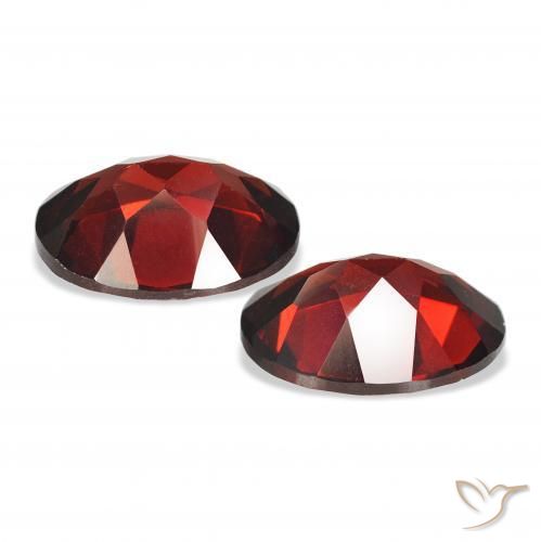 Gemas de Granate almandino Rojo sangre intenso natural de 4.28 ct, Ovalada, VS