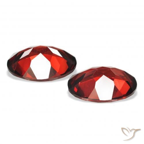 Gemas de Granate almandino Rojo oscuro natural de 4.09 ct, Ovalada, VS