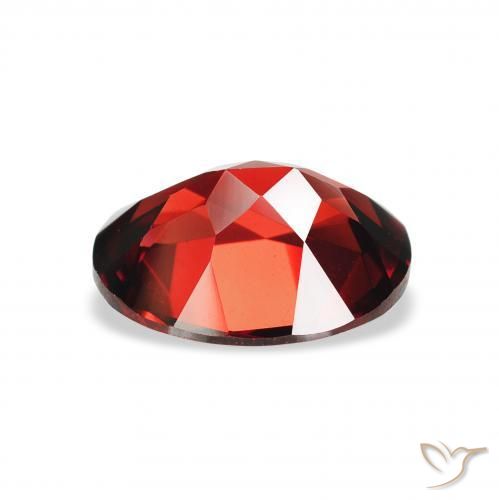 Granate almandino Rojo sangre intenso natural de 2.29 ct, Ovalada, VVS-VS