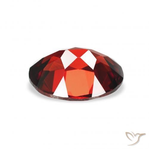 Granate almandino Rojo sangre intenso natural de 2.12 ct, Ovalada, VVS-VS