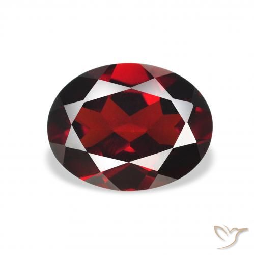 Granate almandino Rojo oscuro natural de 2.03 ct, Ovalada, VVS-VS