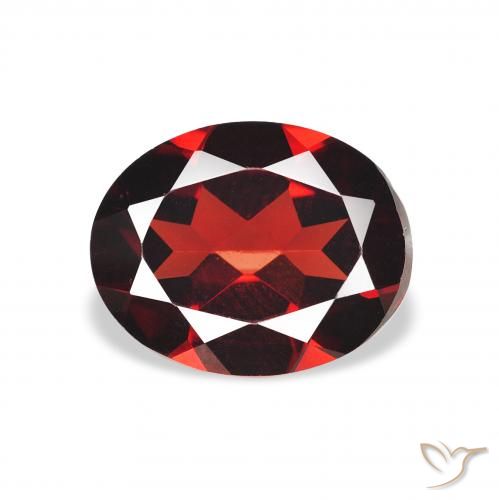 Granate almandino Rojo sangre intenso natural de 2.01 ct, Ovalada, VVS-VS