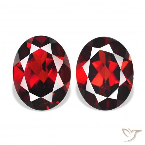 4.48ctw Natural Rojo oscuro Granate almandino, Ovalada, VVS-VS