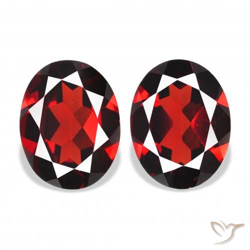 3.91ctw Natural Rojo oscuro Granate almandino, Ovalada, VVS-VS