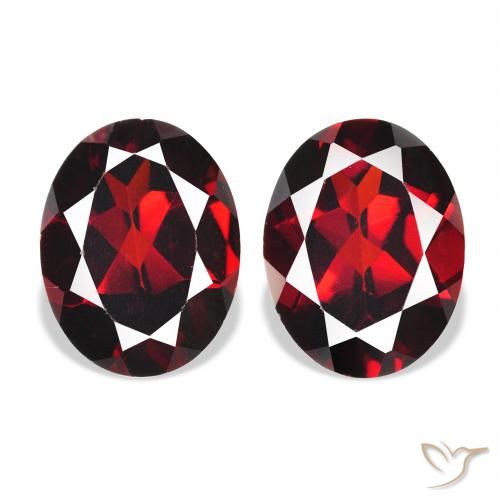 Gemas de Granate almandino Rojo oscuro natural de 4.58 ct, Ovalada, VS