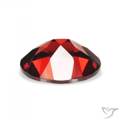 Granate almandino Rojo oscuro natural de 2.22 ct, Ovalada, VVS-VS
