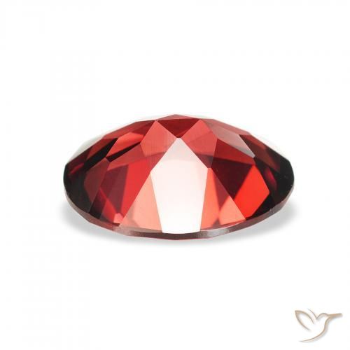 Granate almandino Rojo oscuro natural de 2.11 ct, Ovalada, VVS-VS