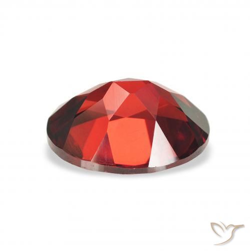 Granate almandino Rojo oscuro natural de 2.35 ct, Ovalada, VVS-VS