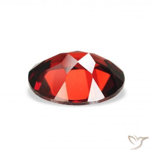 Granate almandino Rojo sangre intenso natural de 1.98 ct, Ovalada, VS