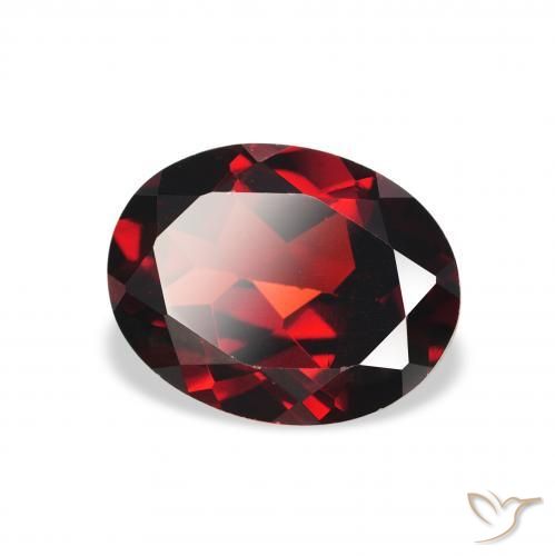 Granate almandino Rojo oscuro natural de 2.15 ct, Ovalada, VVS-VS