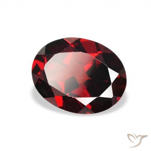 Granate almandino Rojo oscuro natural de 2.13 ct, Ovalada, VVS-VS