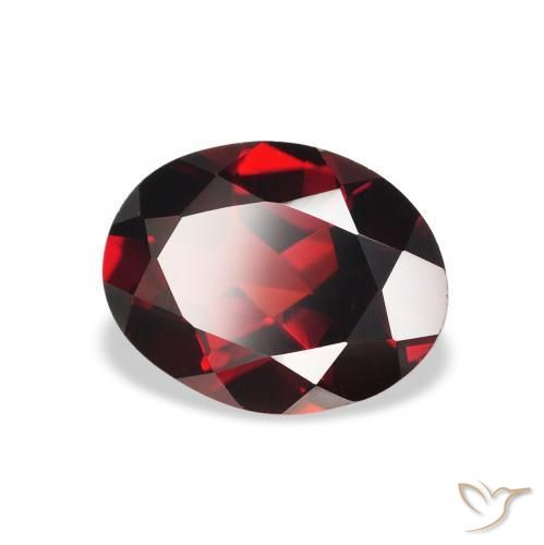 Granate almandino Rojo oscuro natural de 2.09 ct, Ovalada, VVS-VS