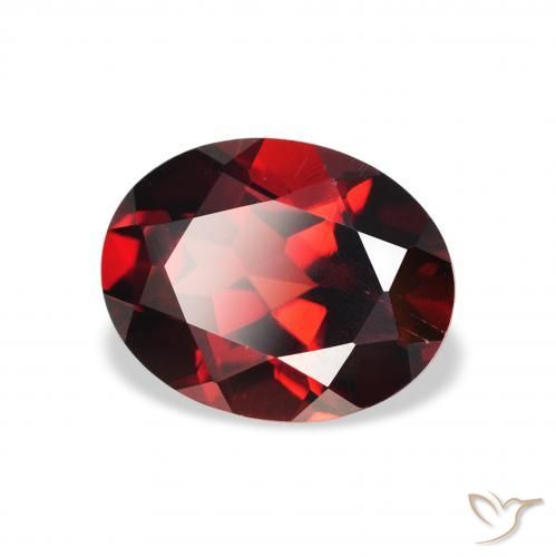 Granate almandino Rojo sangre intenso natural de 2.31 ct, Ovalada, VS