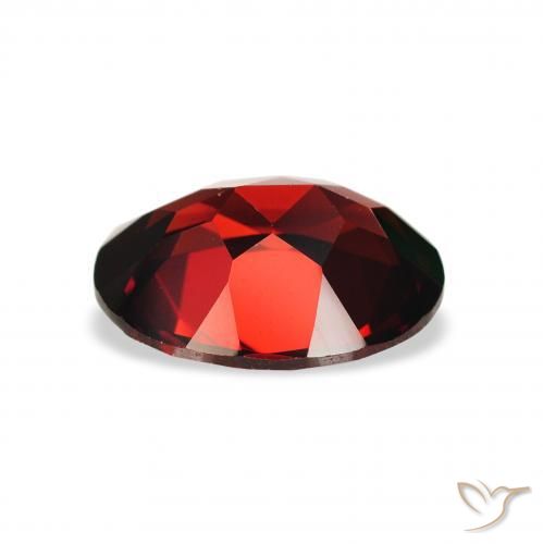 Granate almandino Rojo sangre intenso natural de 2.14 ct, Ovalada, VS